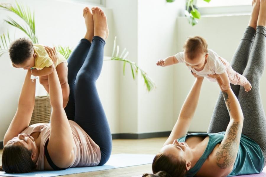 Mothers and babies yoga